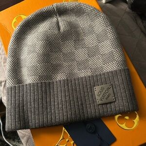 Louis Vuitton Néo Petit Damier Beanie